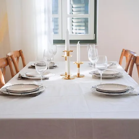 Naias Aegina, Sea-Front Apartment 95 Sqm Exterior photo