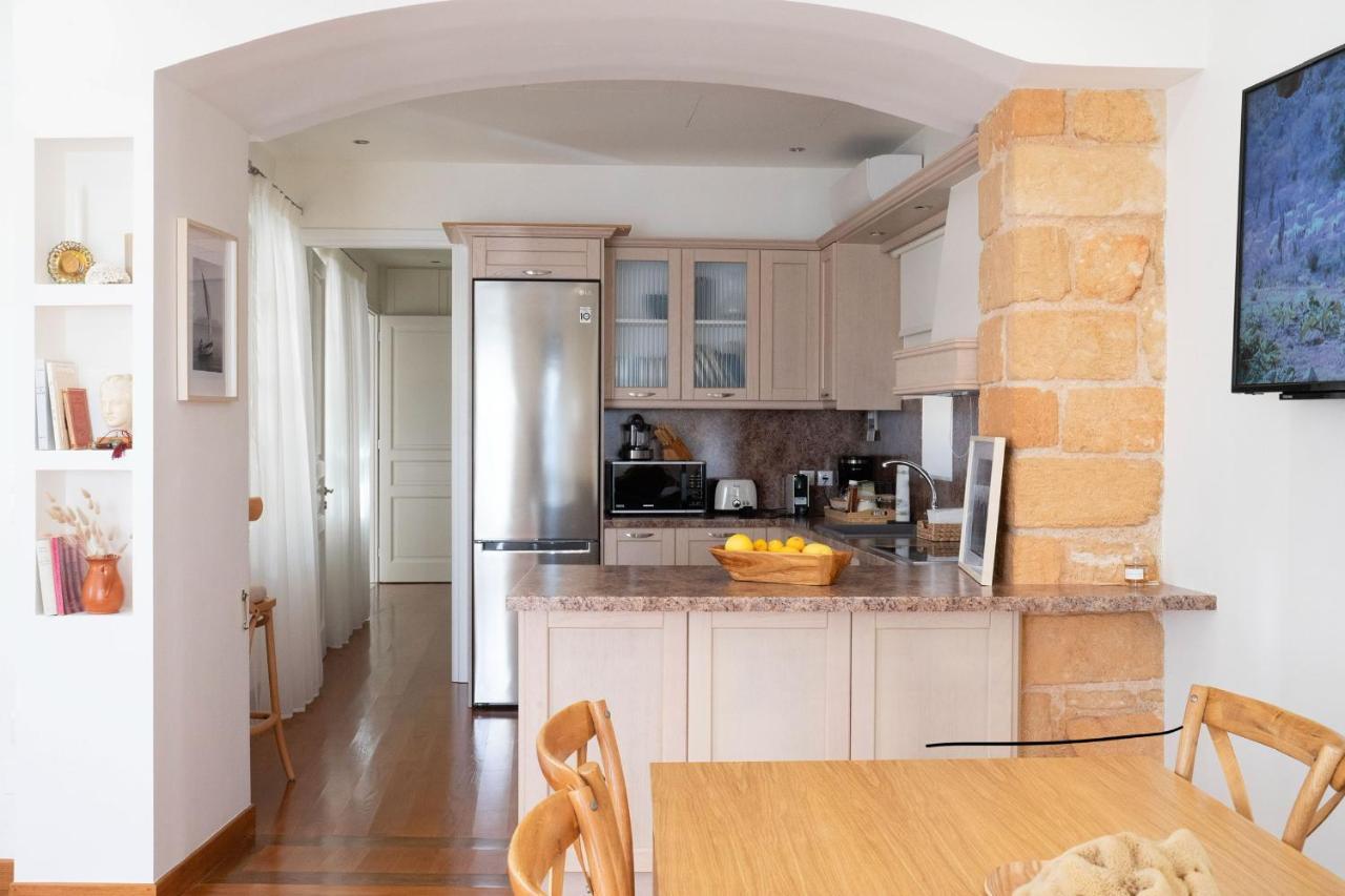 Appartement Naias Aegina, Sea-front 95 Sqm